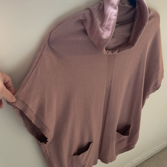 Cowl neck poncho shirt with pockets size M light pink - Picture 5 of 6